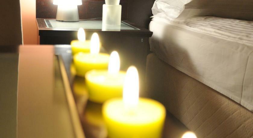 Lukavica Hotel Beograd - Yu מראה חיצוני תמונה